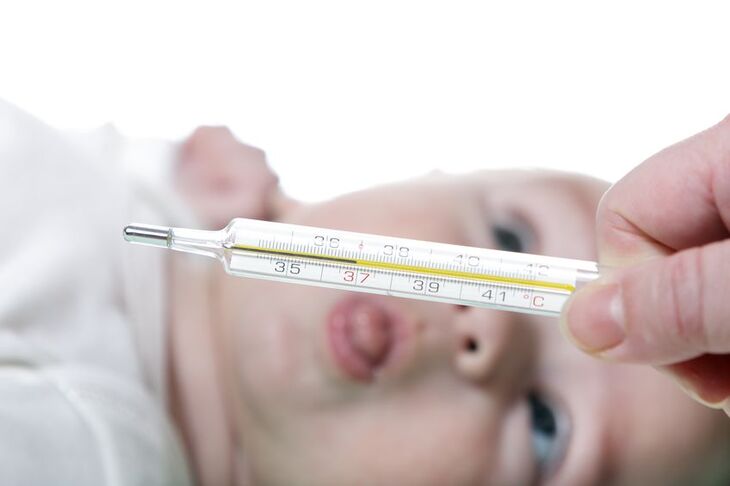 Choroba Krabbego u dziecka objawia się sztywnością ciała i gorączką