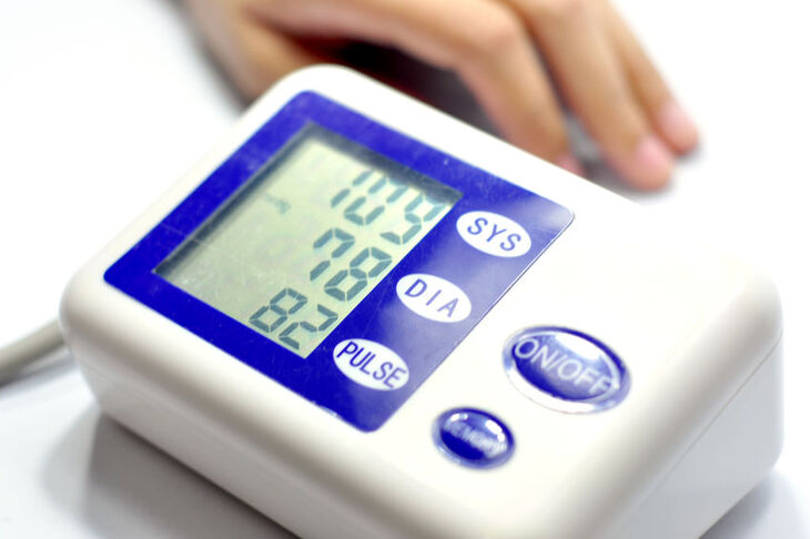 Ciśnieniomierz elektroniczny
