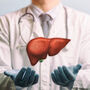 Lekarz hepatolog