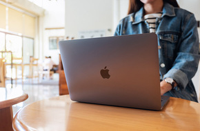 MacBook