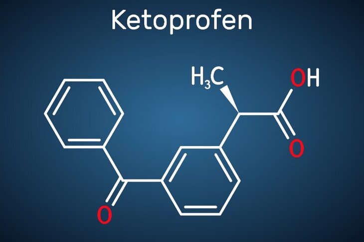 Wzór chemiczny ketoprofenu