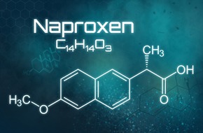 Wzór chemiczny naproksenu