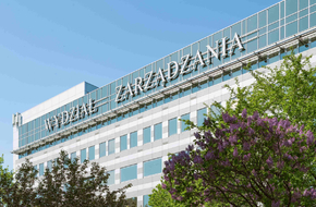 Budynek Wydziału Zarządzania, w którym odbyła się Konferencja Medycyna Farmacja Biznes Synergia Nauki Zdrowia i Rozwoju
